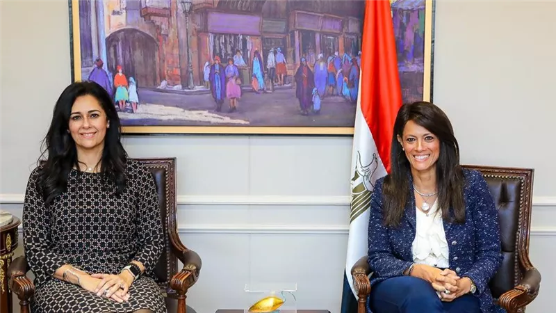 المشاط تبحث تعزيز التعاون وتمويل القطاع الخاص مع بنك جي بي مورجان