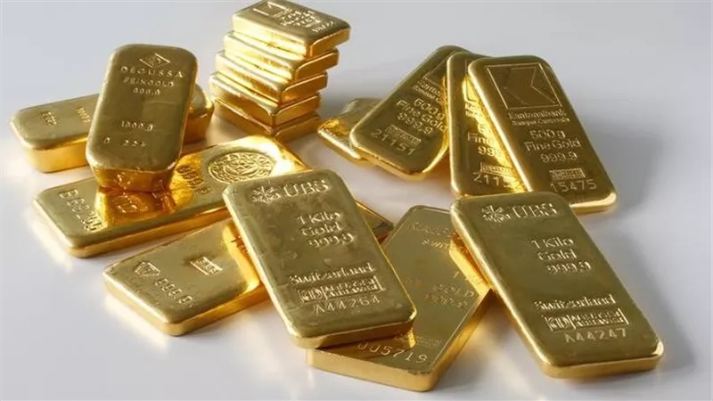 تراجع العقود الآجلة للذهب بنسبة 0.1%
