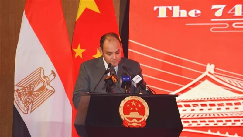 وزير التجارة: حريصون على دعم التعاون المشترك مع بكين والنهوض به إلى آفاق أرحب خلال المرحلة المقبلة