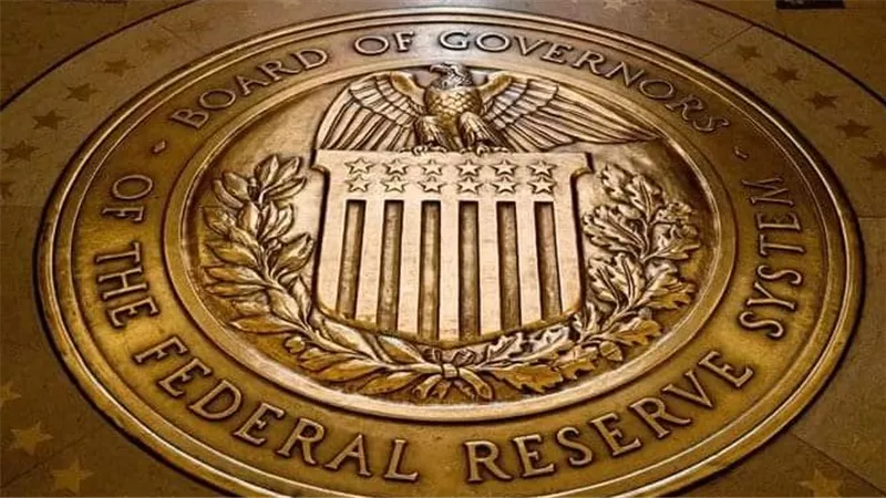 يتجه إلى التثبيت.. توقعات اسعار الفائدة الجديدة في اجتماع الفيدرالي المقبل 