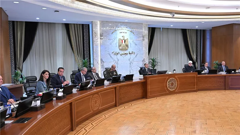 مدبولى: زيادة المصانع يكشف مدى ثقة الاستثمار الأجنبي المباشر في البيئة المُحفزة للاستثمار في مصر