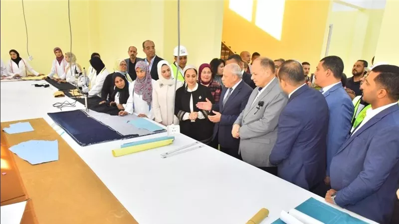 افتتاح مجمع الصناعات الحرفية بقرية الشامية بمركز ساحل سليم في أسيوط