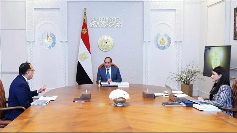 اجتماع هام في الرئاسة.. اجراء عاجل من البنوك.. وحوافز جديدة للمستثمرين