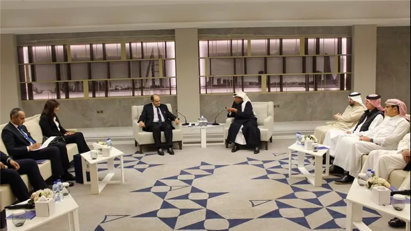 وزير الصناعة يعقد سلسلة لقاءات مع عدد من المسؤولين وممثلي مجتمع الاعمال بمملكة البحرين