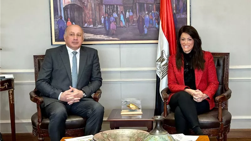 المشاط تبحث مع نائب رئيس بنك التنمية الجديد تعزيز التكامل ودعم جهود التنمية في مصر