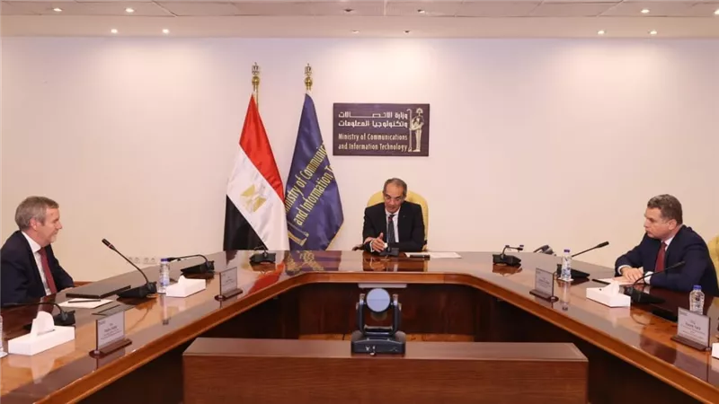 وزير الاتصالات يؤكد حرص الدولة على تشجيع الشركات لتصدير الخدمات الرقمية بالمحافظات