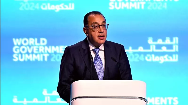 مدبولي: نبذل جهودا لتحفيز مستويات أداء القطاعات الداعمة لمرونة الاقتصاد المصري