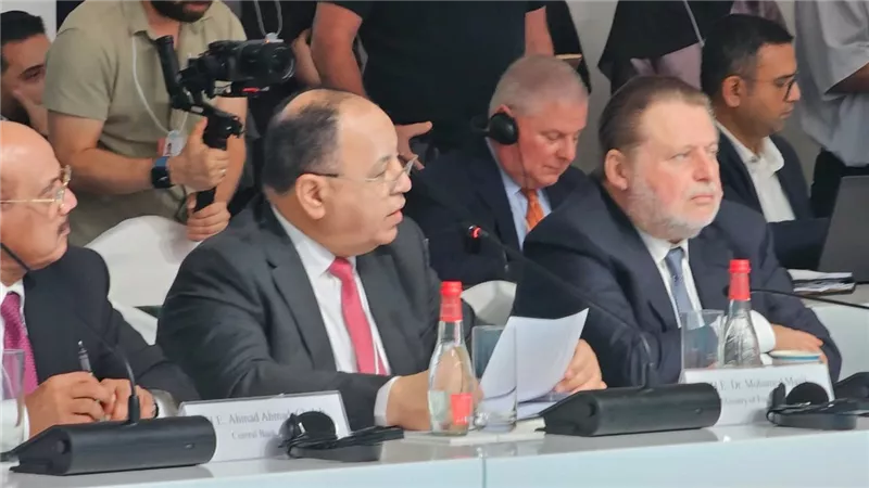 بيان حاسم عن احتياطي السكر والقمح.. تعاون على كبير مع الأتراك..وتصريحات هامة لوزير المالية