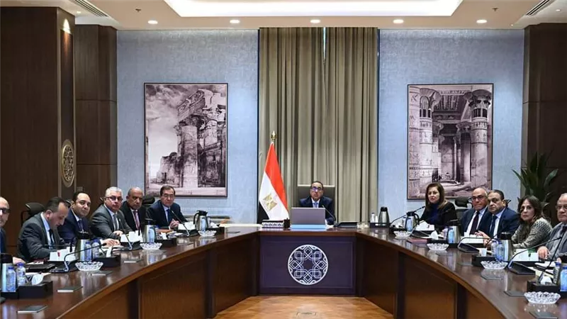 مقترح إيطالي لإنشاء مجمع صناعي متكامل لمنتجات الحديد والصلب باستثمارات 4 مليارات دولار