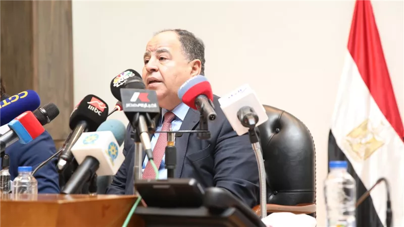 وزير المالية يكشف موعد صرف أول شريحة من قرض صندوق النقد بعد الزيادة