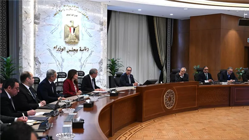 مدبولي: تدبير الدولار لاستيراد مليون طن سكر والشحنات بدأت في الوصول