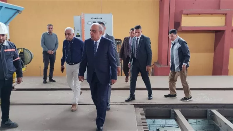 وزير قطاع الأعمال العام: التعاقد مع شريك مصري لإدارة مصانع البليت لزيادة الإنتاج