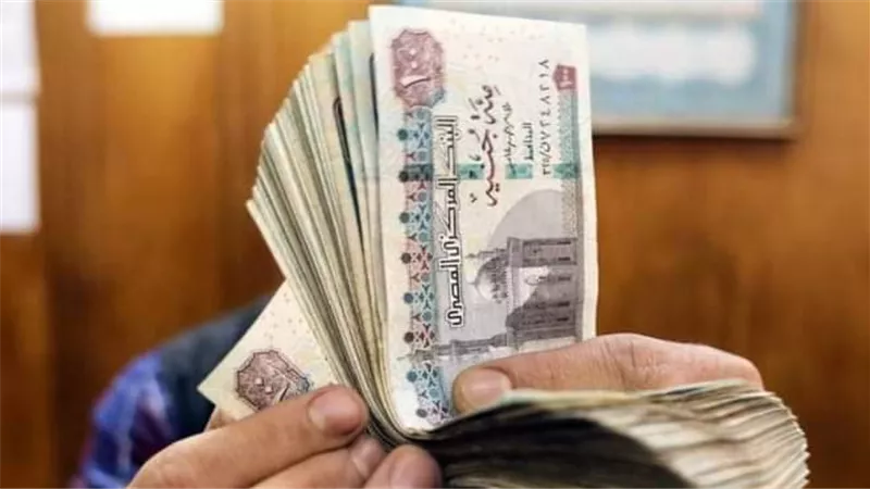 أطول فترة ارتفاع متصلة للجنيه المصري أمام الدولار منذ 2022