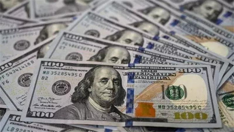 سعر الدولار فى البنك أعلى من السوق السودا.. هنقولك ليه ده بيحصل؟