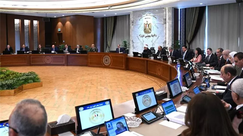 4 قرارات عاجلة باجتماع مجلس الوزراء اليوم.. اعرف التفاصيل