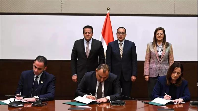  توقيع بروتوكول تعاون بشأن تصميم وتنفيذ أنشطة دعم وتعزيز حوكمة قطاع الخدمات الصحية بمصر