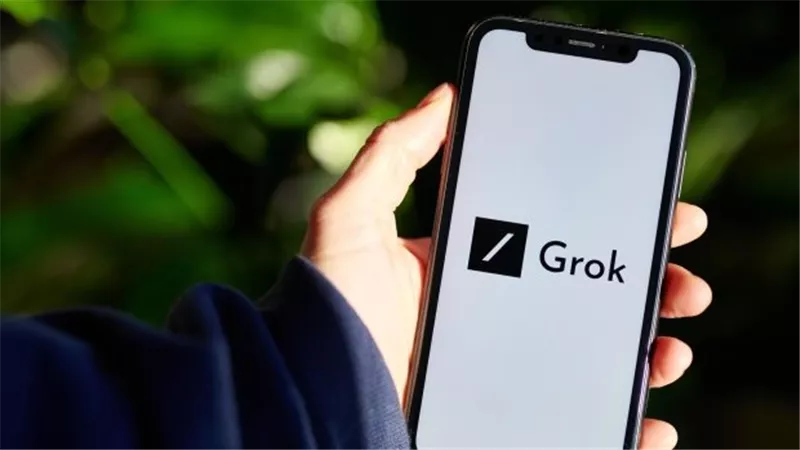 منصة X تستعد لنشر ملخص للأحداث الإخبارية باستخدام Grok AI