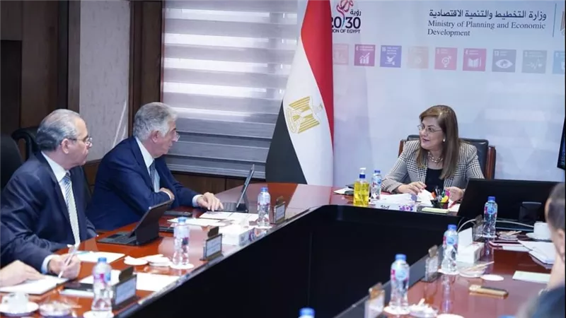 وزيرة التخطيط تبحث التعاون مع رئيس المؤسسة الدولية الإسلامية لتمويل التجارة