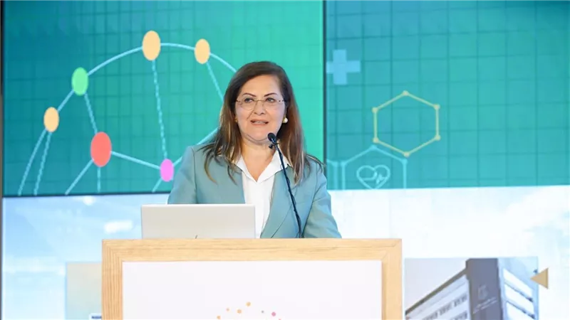 التخطيط: توجيه 42% من الاستثمارات الحكومية لقطاعي الصحة والتعليم