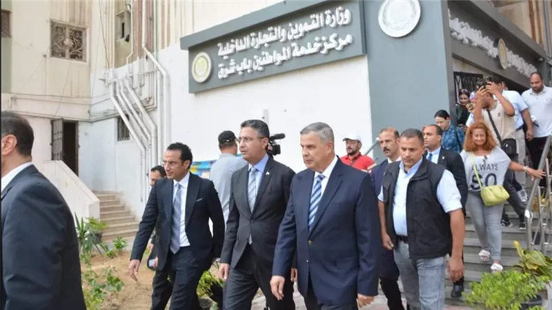 وزير التموين: ميكنة مخازن الجملة وتطوير المطاحن بأحدث المواصفات العالمية