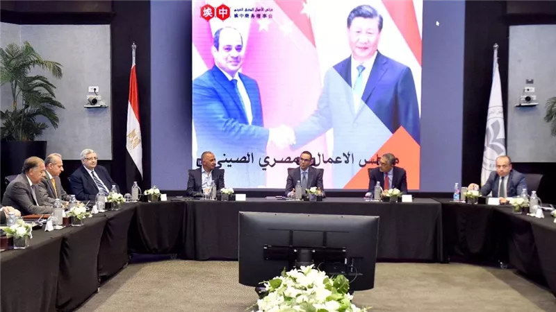 الخطيب: تحفيز الاستثمار من أجل التصدير أحد المحركات الرئيسية للسياسات النقدية بالفترة المقبلة