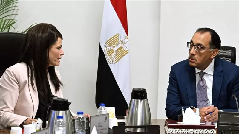 مدبولي: الشراكة بين الدولة والقطاع الخاص ضرورة لتحقيق الأهداف التنموية الطموحة في مختلف القطاعات