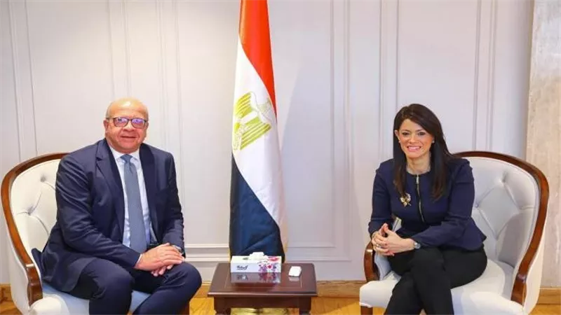 وزيرة التخطيط تستقبل نائب بنك الاستثمار القومي لمناقشة دعم الجهود التنموية