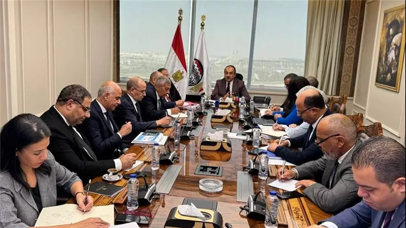 وزير قطاع الأعمال العام: نستهدف تعظيم عوائد الأصول وتطوير أداء الشركات