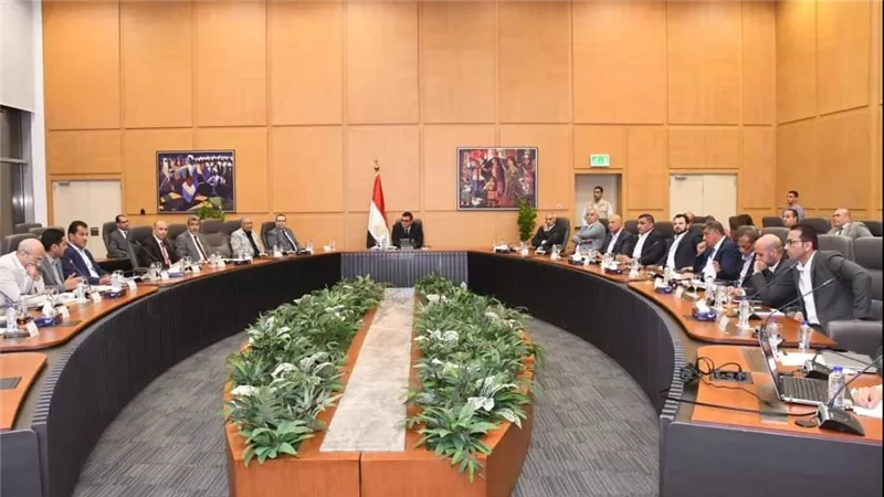 وزير الإسكان يصدر حزمة تكليفات للإسراع بمعدلات تنفيذ وحدات 