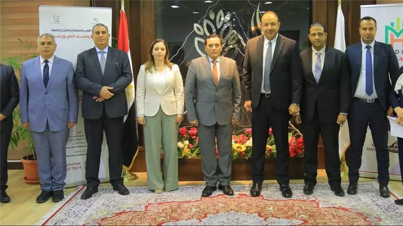 استثمار 29 ألف فدان في زراعة المحاصيل الزيتية بسهل المنيا الغربي