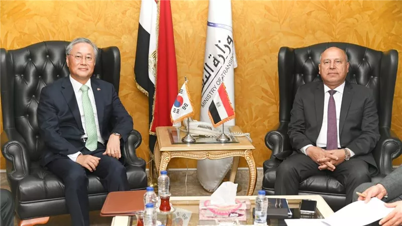 وزير الصناعة: لن نتعاقد مستقبلا على اسيتراد أي وحدات متحركة جديدة للمترو أو السكك الحديدية