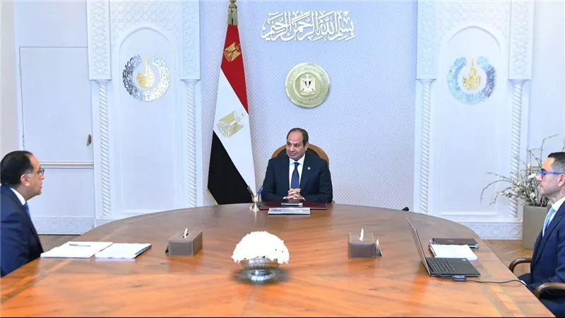 السيسي يوجه بتوفير التسهيلات لزيادة معدلات الاستثمار وتشجيع القطاع الخاص المصري والأجنبي