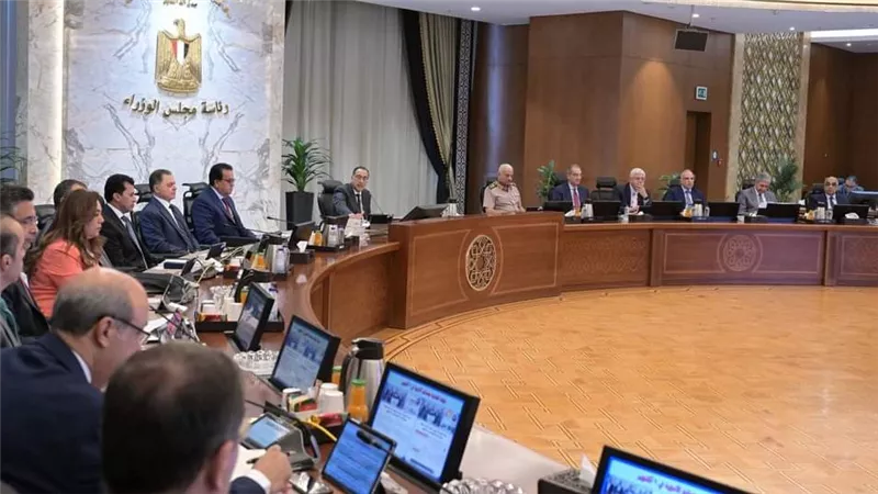 مجلس الوزراء يوافق على إقامة 3 مشروعات للعمل بنظام المناطق الحرة الخاصة