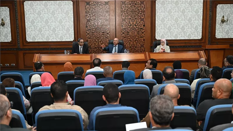 الوزير: سحب الأراضي الصناعية من المستثمرين وإعادة طرحها من جديد بالسعر الحالي