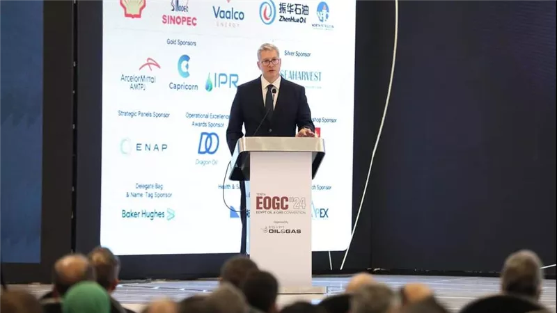 وزير البترول: أعمال البحث والاستكشاف للغاز الطبيعي في البحر المتوسط مبشرة للغاية