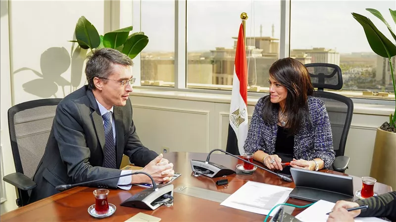 وزيرة التخطيط تُتابع مع المدير الإقليمي للبنك الدولي ملفات الشراكة ودفع معدلات النمو والتشغيل