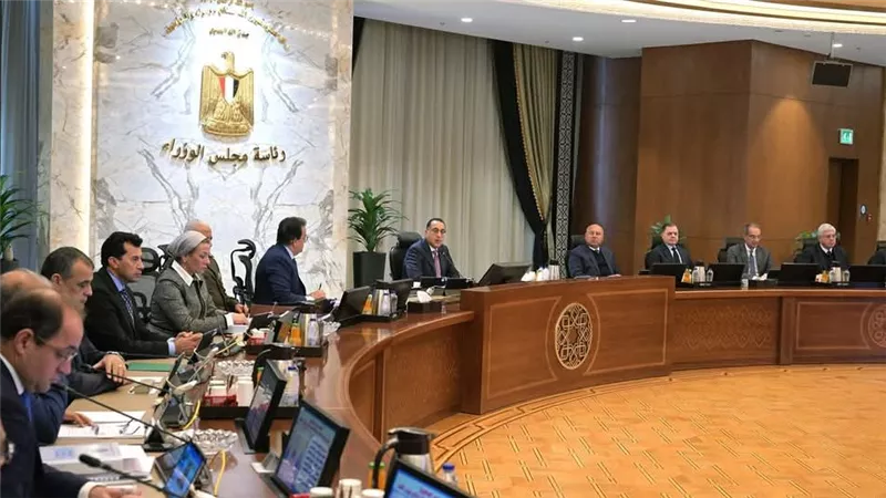 مدبولي يؤكد استمرار الحكومة في تعزيز الاستقرار الاقتصادي واحتواء الضغوط التضخمية