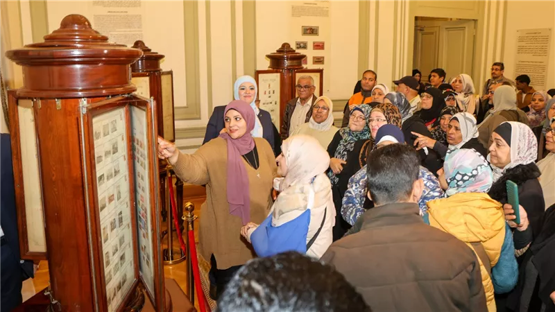 متحف البريد المصري يشهد إقبالا كبيرا من الزائرين في 