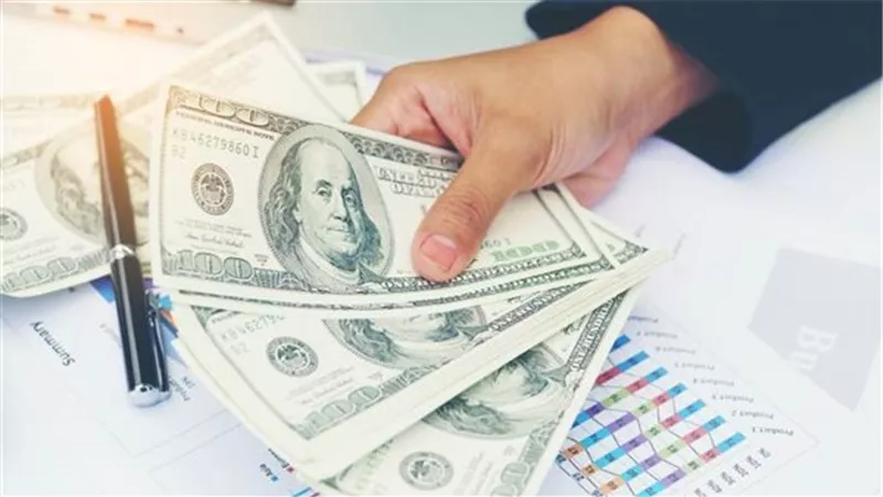 خبر سار.. هبوط سعر الدولار