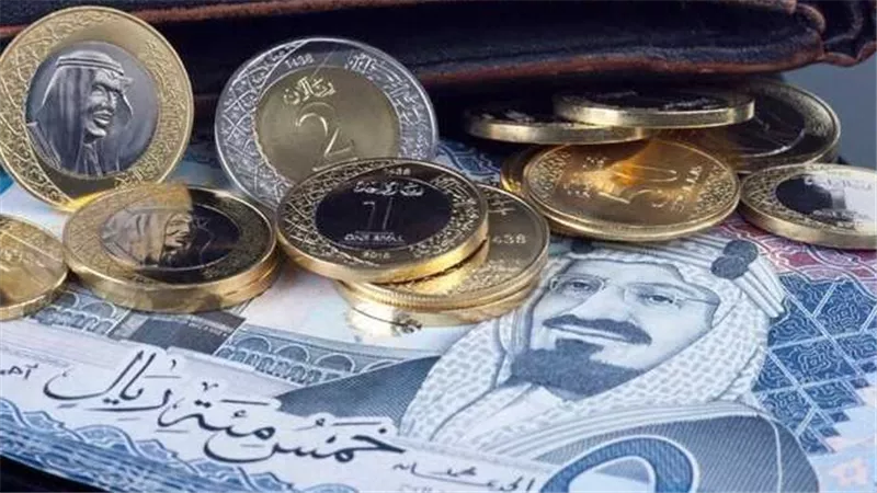 هبوط سعر الريال السعودي مقابل الجنيه المصري في نهاية تعاملات اليوم 