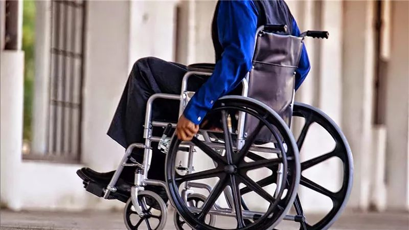 تعرف على الخدمات التي تقدمها البنوك لذوي الهمم