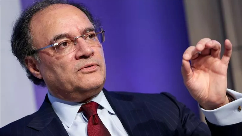 وزير المالية الباكستاني: الممرات التجارية الإقليمية ستكتسب أهمية متزايدة في الفترة المقبلة
