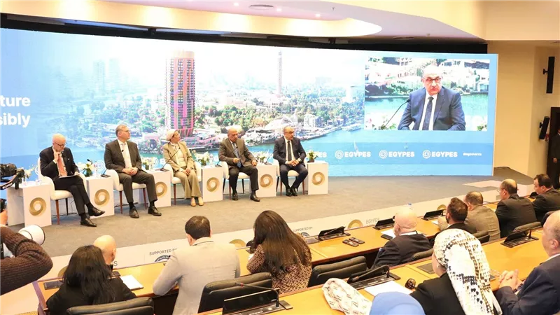 وزير قطاع الأعمال: استراتيجية الوزارة تتماشى مع رؤية مصر 2030 للتنمية المستدامة