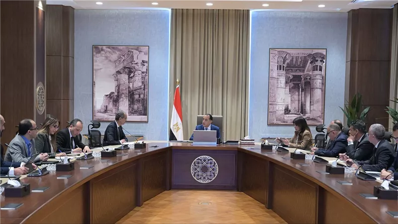 وزير الاتصالات: التجهيز لإطلاق عدد من الخدمات الجديدة واقتصار تقديمها على منصة مصر الرقمية