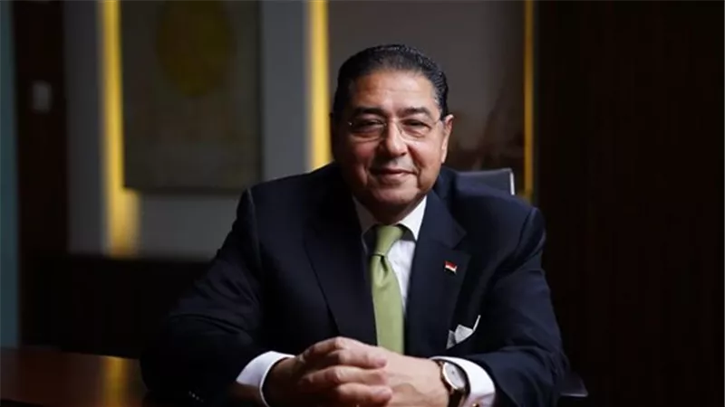 هشام عز العرب: يجب توجيه حصيلة الصفقات المليارية بالكامل لخفض الدين وتخفيف أعباء الموازنة