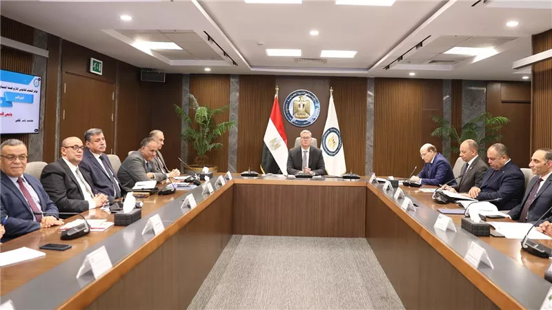 بدوي: قطاع البترول يقدم تسهيلات كبيرة للقطاع الصناعي في سداد مديونيات استهلاك الغاز