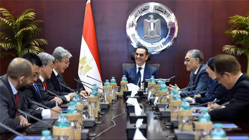 «يازاكي» اليابانية تبحث فرص استثمار جديدة بمصر