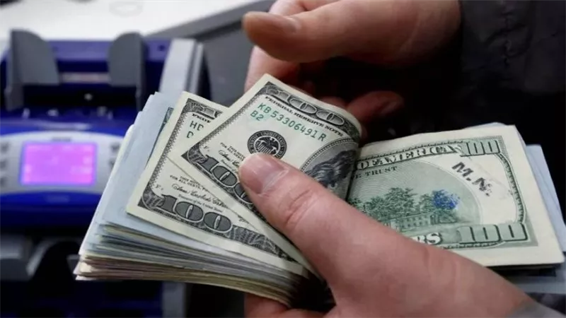 استقرار سعر الدولار أمام الجنيه المصري اليوم الاثنين 14 أبريل 2025