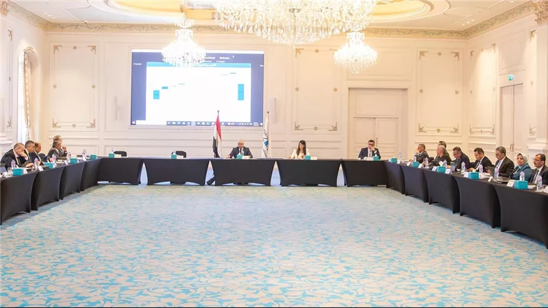 8.6 مليارات جنيه إيرادات.. «اقتصادية قناة السويس» تعتمد 5 مشروعات جديدة