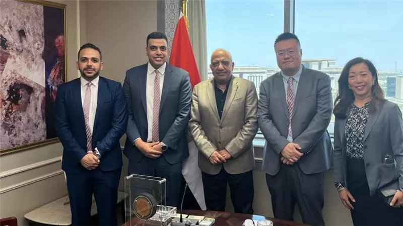 وزير الكهرباء: الدولة تدعم توطين الصناعة المرتبطة بمهمات الطاقة المتجددة